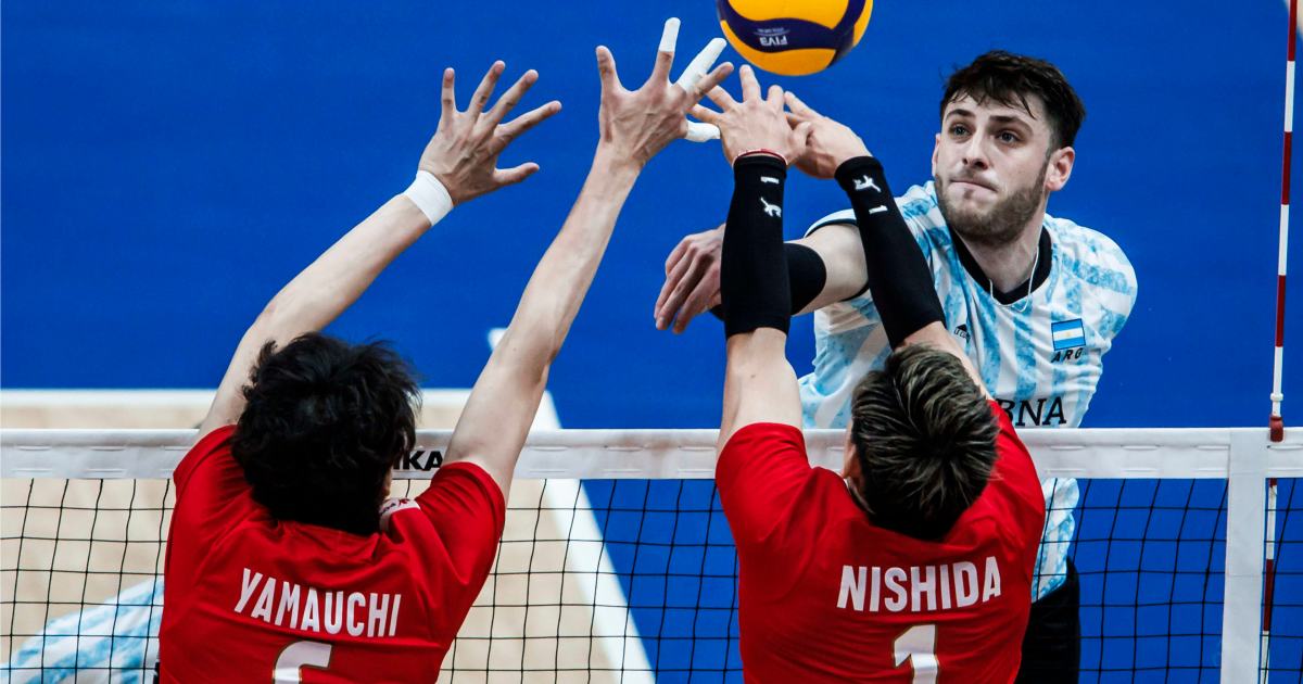 La selección argentina de voleibol busca clasificar a los Juegos Olímpicos de 2024