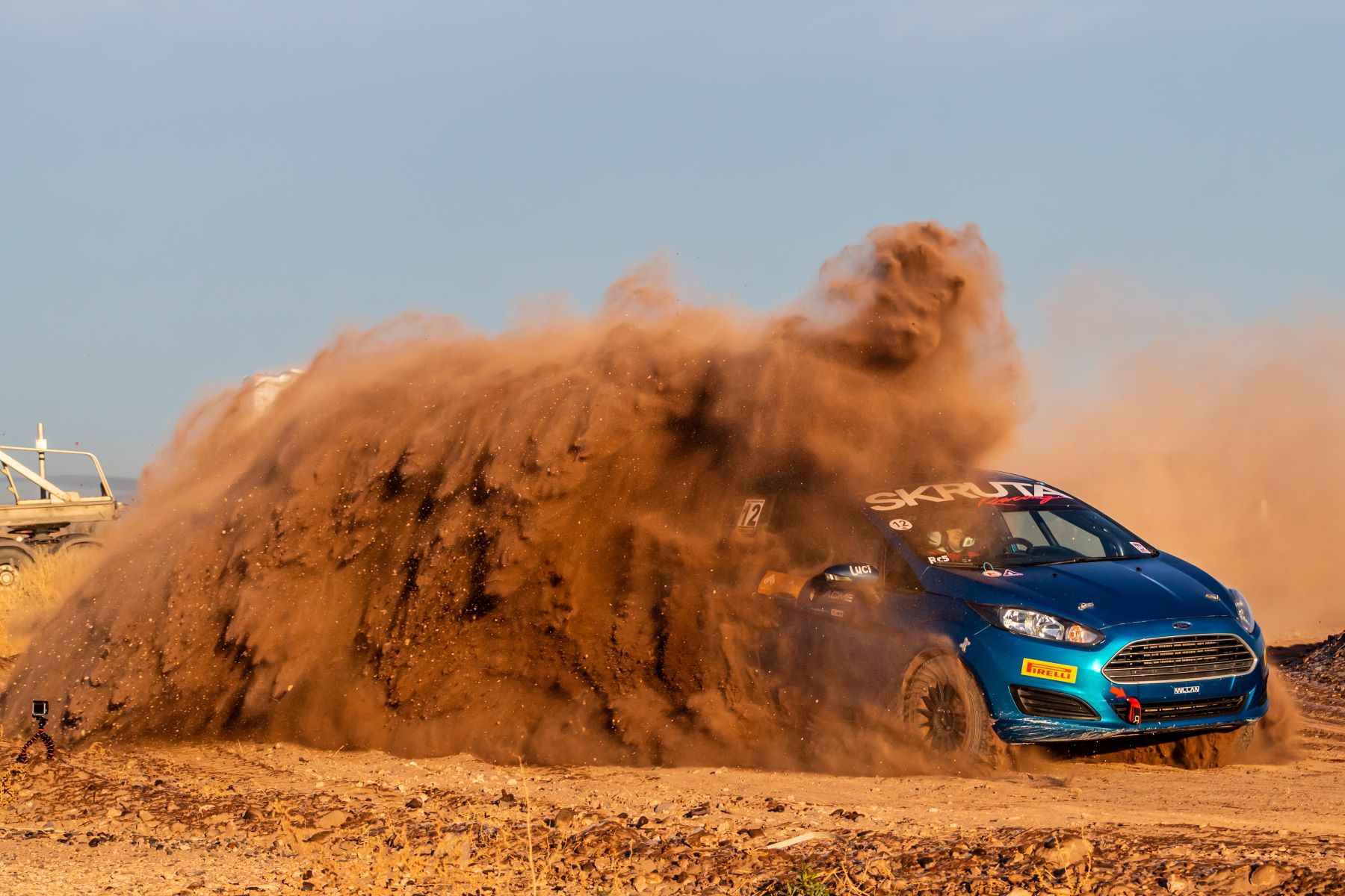 El piloto de Junín de los Andes anduvo a fondo por los caminos del norte neuquino. (Locos x el Rally)