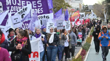 Imagen de A tres días del Ni Una Menos, el Gobierno de Milei disolvió el área de protección contra la violencia de género