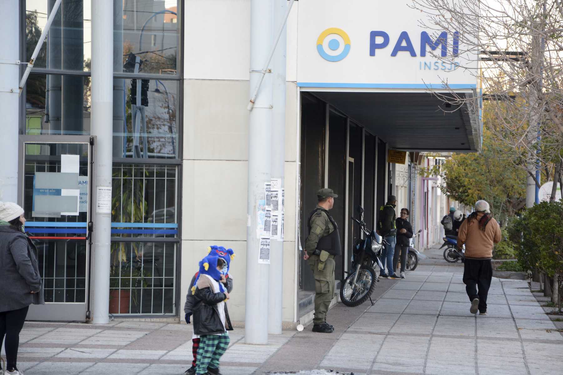 ATE Río Negro denunció ingreso ilegal y acceso a datos confidenciales en el PAMI. 