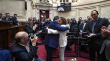 Imagen de Ley Bases: Nación ya golpea la puerta de JSRN en el Senado, en busca de un voto clave 