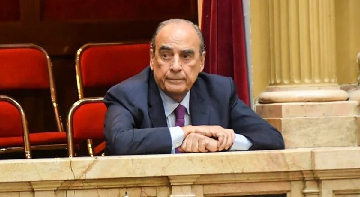 El jefe de Gabinete, Guillermo Francos, fue clave en el dictamen de la Ley Bases. 