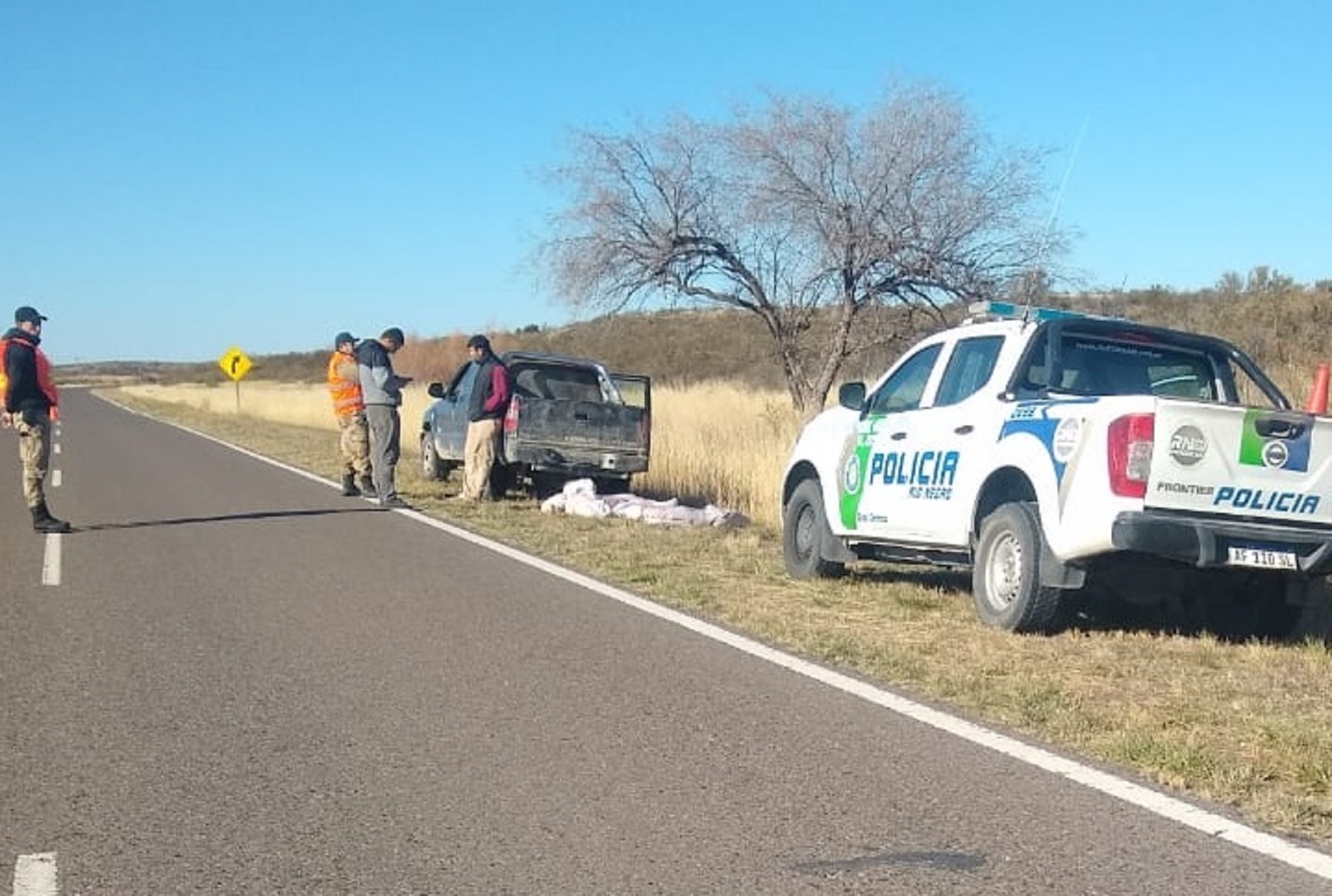 La Policía decomisó más de 300 kilos de carne, en un control sobre la Ruta Nacional N° 250