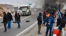 Imagen de Video | Tránsito liberado en Autovía Norte, cerca del Tercer Puente entre Cipolletti y Neuquén, por reclamo del EPAS