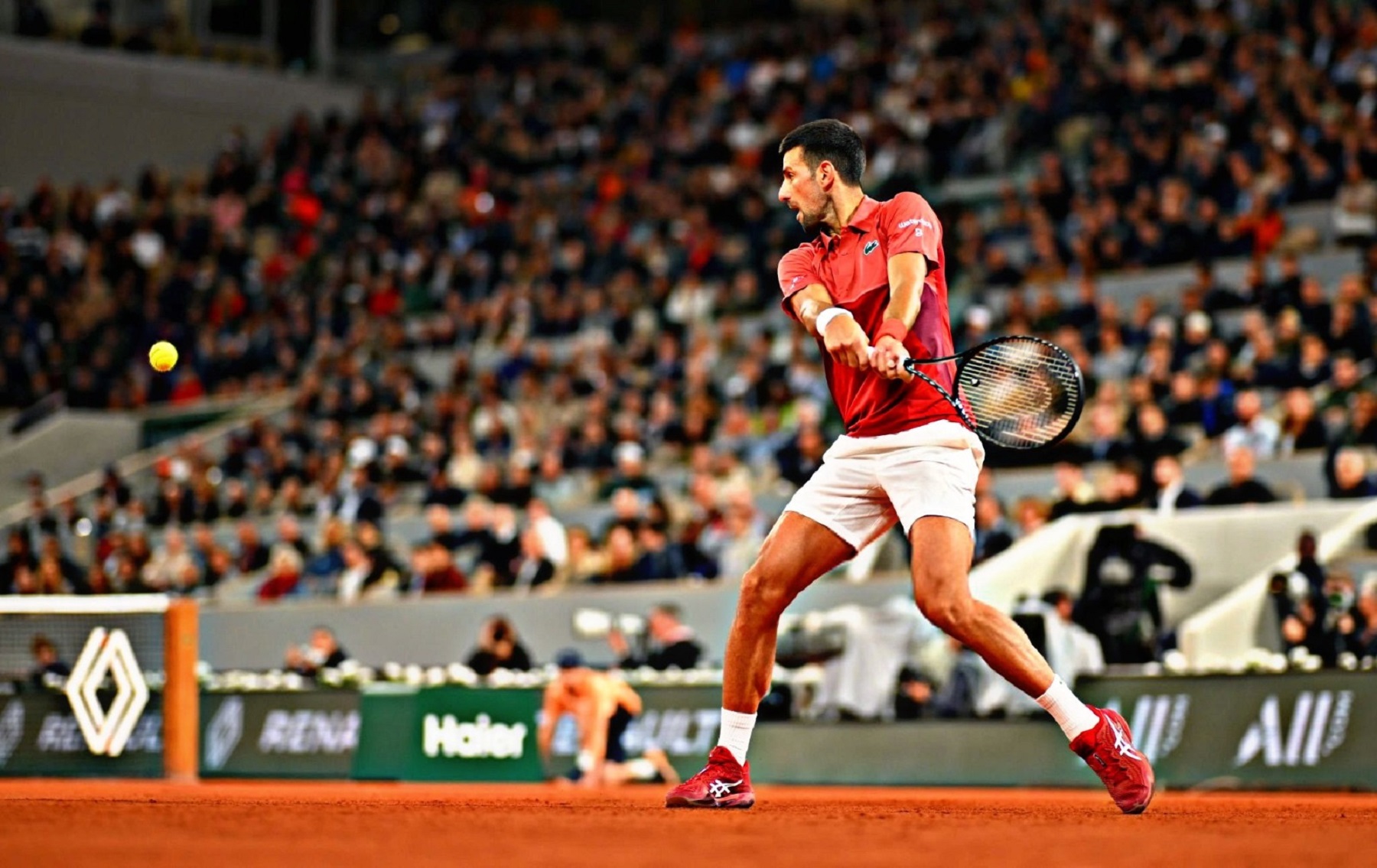 Novak Djokovic clasificó a la tercera ronda de Roland Garros.