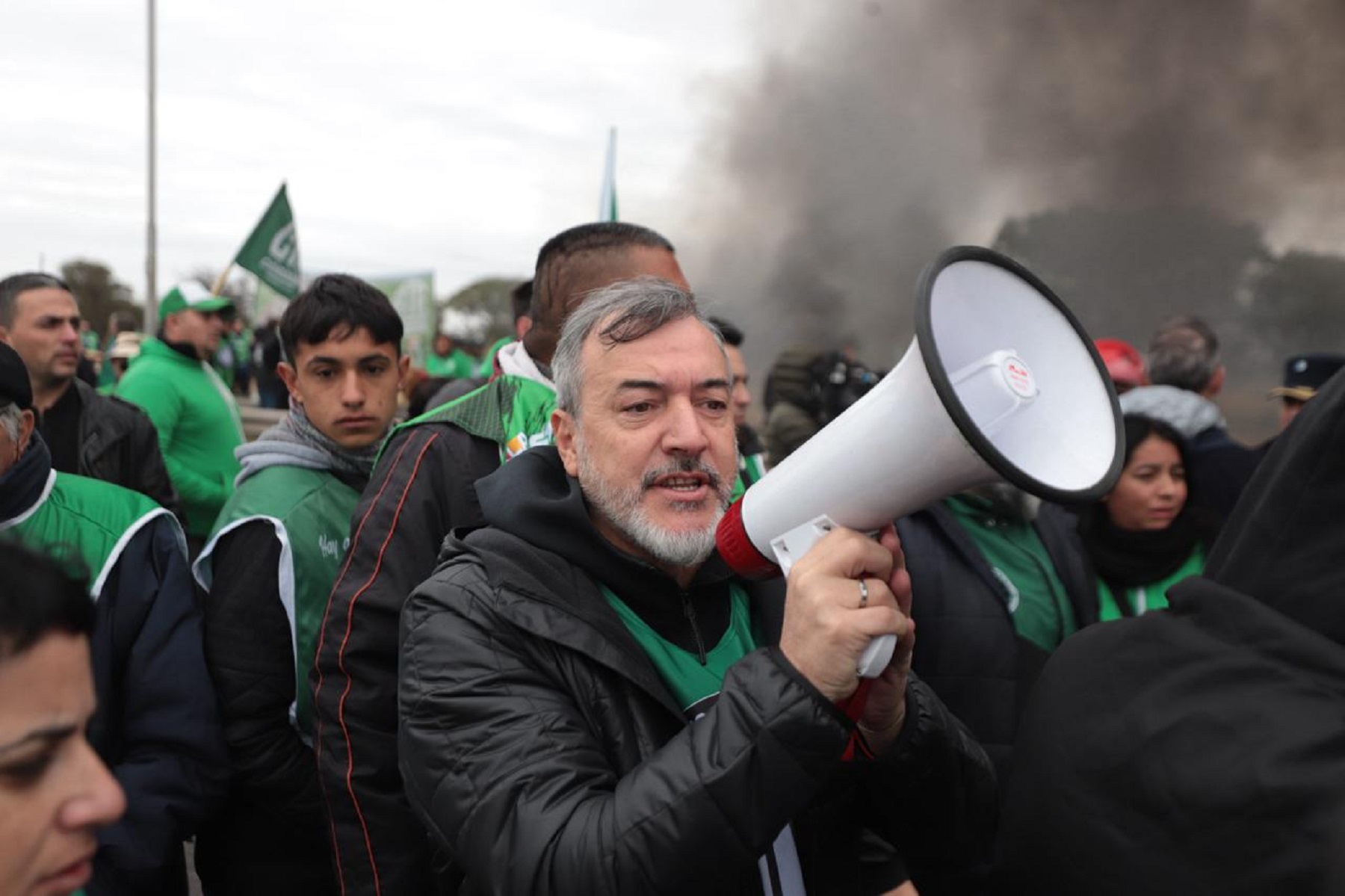 Rodolfo Aguiar durante las protestas contra Milei en Córdoba. 