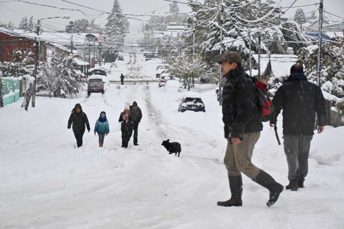 Alerta por nieve en Neuquén y Río Negro.