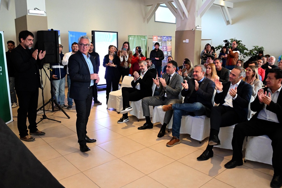 Sergio Rodríguez fue el encargado de la presentación de la marca. Foto: Marcelo Ochoa.