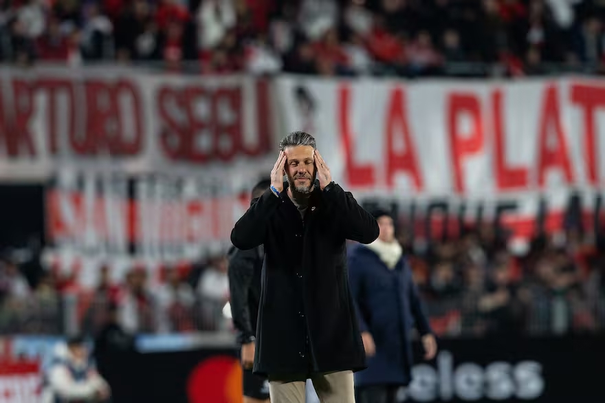 Martín Demichelis fue abucheado en el Monumental.