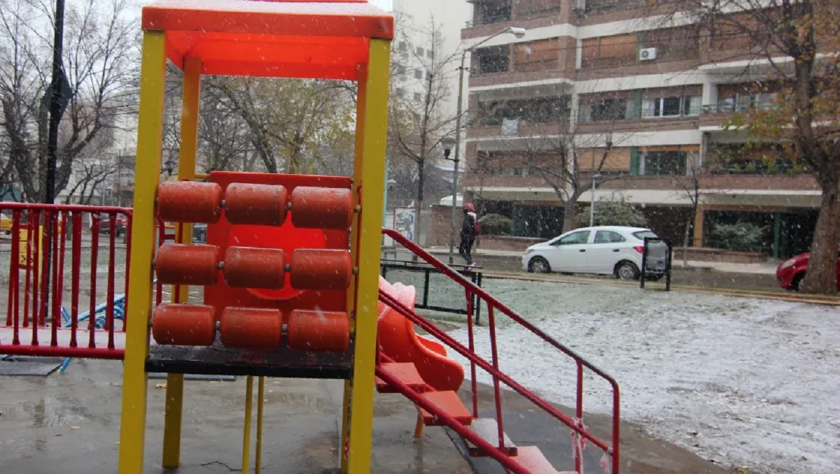 La nieve en el alto valle se vio en varias oportunidades, en los últimos seis años. Foto: archivo.-