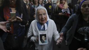 Murió Nora Cortiñas, titular de Madres de Plaza de Mayo: quién era su hijo al que buscó incansablemente