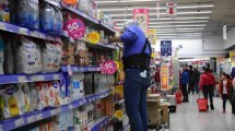 Imagen de Otro dato que preocupa: el consumo en supermercados se desplomó en marzo 9,3%