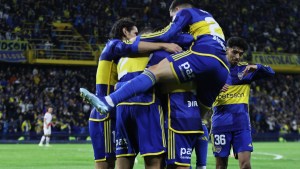 Boca recibe a Vélez en La Bombonera por la Liga Profesional: hora, TV y formaciones