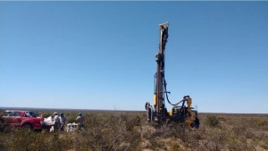Uranio en Vaca Muerta: una minera canadiense realizará una exploración cerca de Añelo