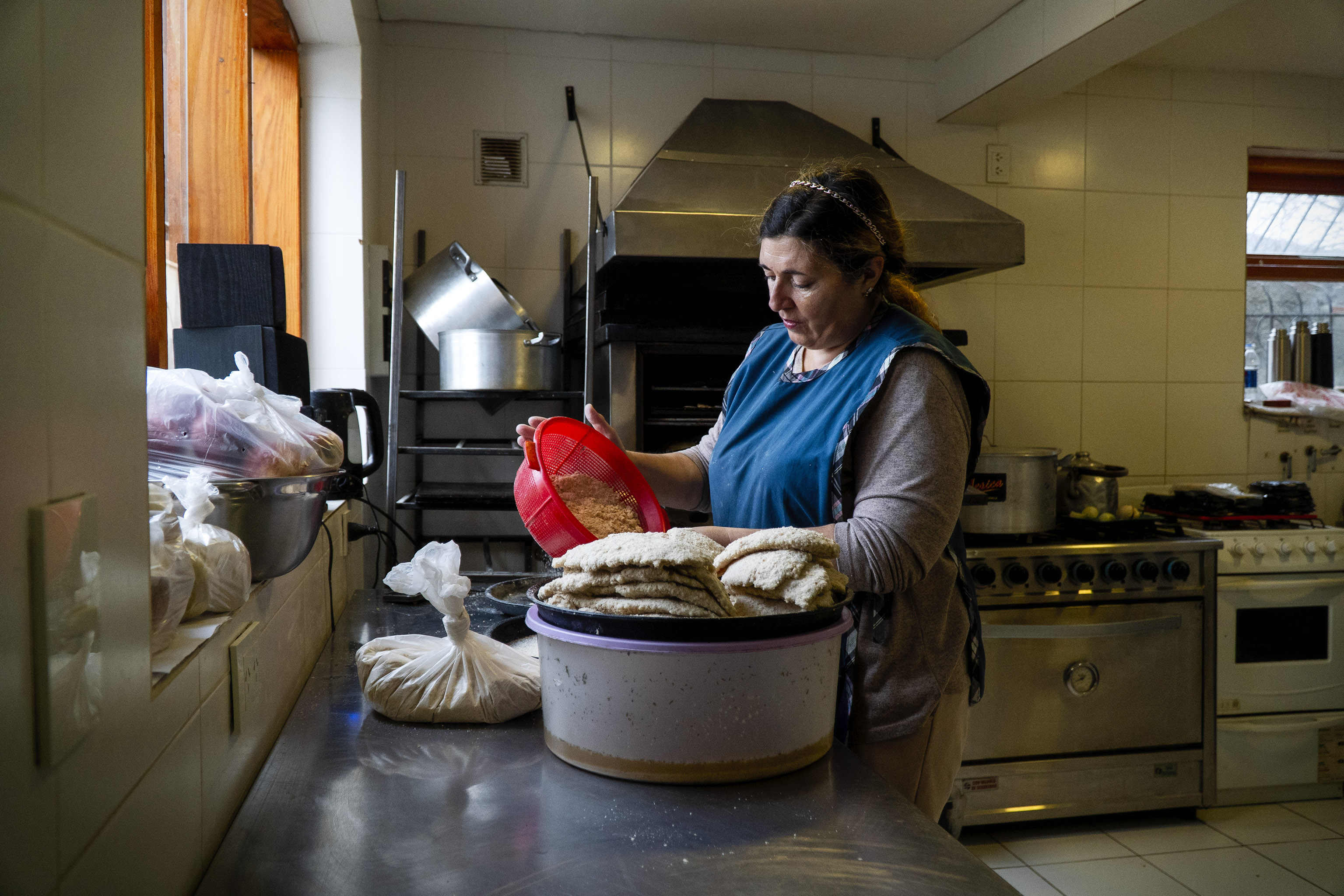 En Bariloche la Utep tiene 15 espacios socio-comunitarios que dejaron de recibir alimentos de Nación. Foto: Marcelo Martinez.