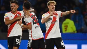 River visita a Deportivo Riestra por la Liga Profesional: hora, TV, formaciones