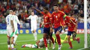 España le ganó a Italia y se clasificó a los octavos de final de la Eurocopa