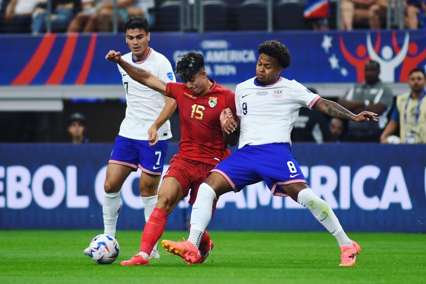 Estados Unidos arrolló a Bolivia en su primera presentación en la Copa América.