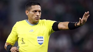 Jesús Valenzuela, el árbitro para Argentina – Canadá: el polémico antecedente en una Copa América