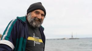 De España a Río Negro: conocé a ‘Marín’, el marinero que recorrió el mundo y eligió vivir cerca de Las Grutas