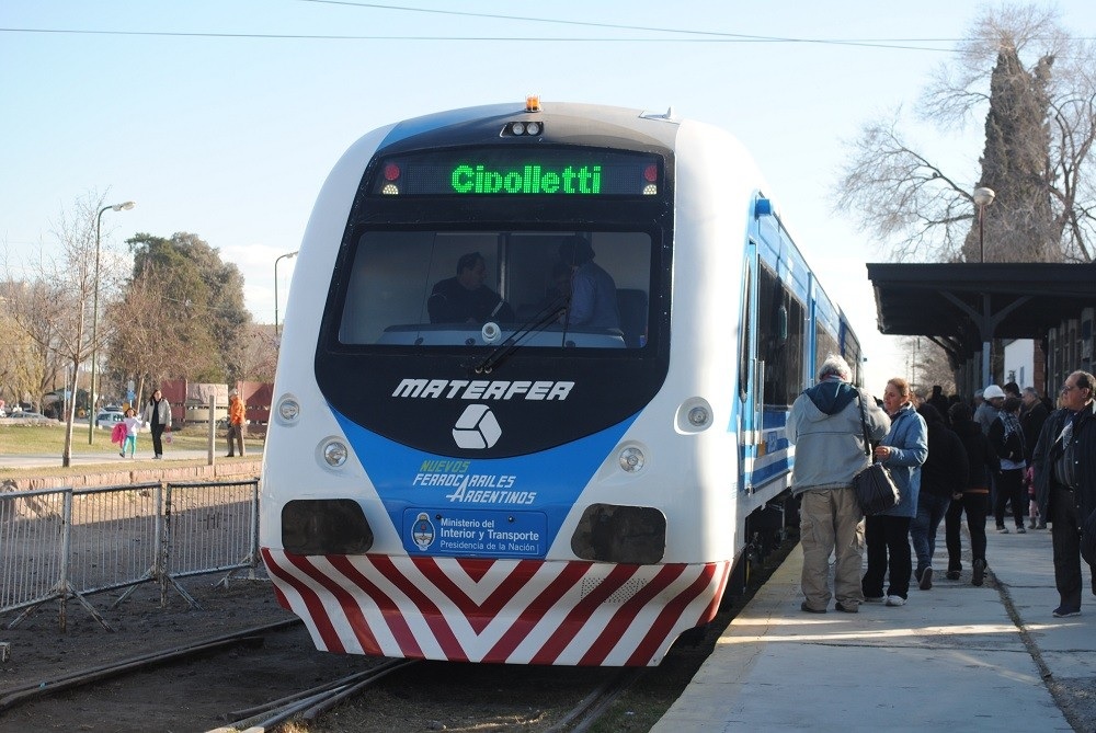 La intención del bloque Vamos con Todos es generar el marco normativo para que el tren recorra cuanto antes los ramales del Alto Valle.