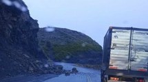 Imagen de Derrumbe y susto en una ruta troncal para el norte de Neuquén en plena alerta por el ciclón