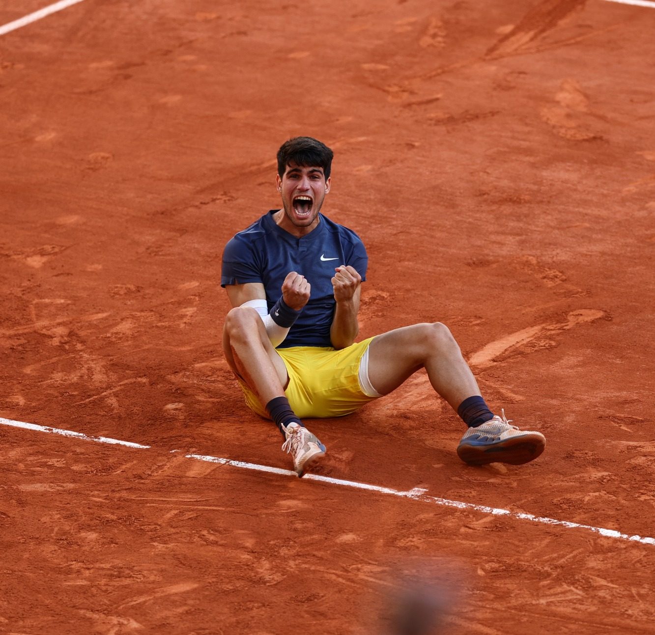 Alcaraz ganó su primer Roland Garros ante Zverev.