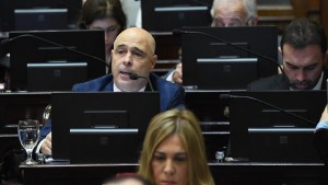 La confesión de un senador de La Libertad Avanza que reavivó la polémica por la cantidad de asesores