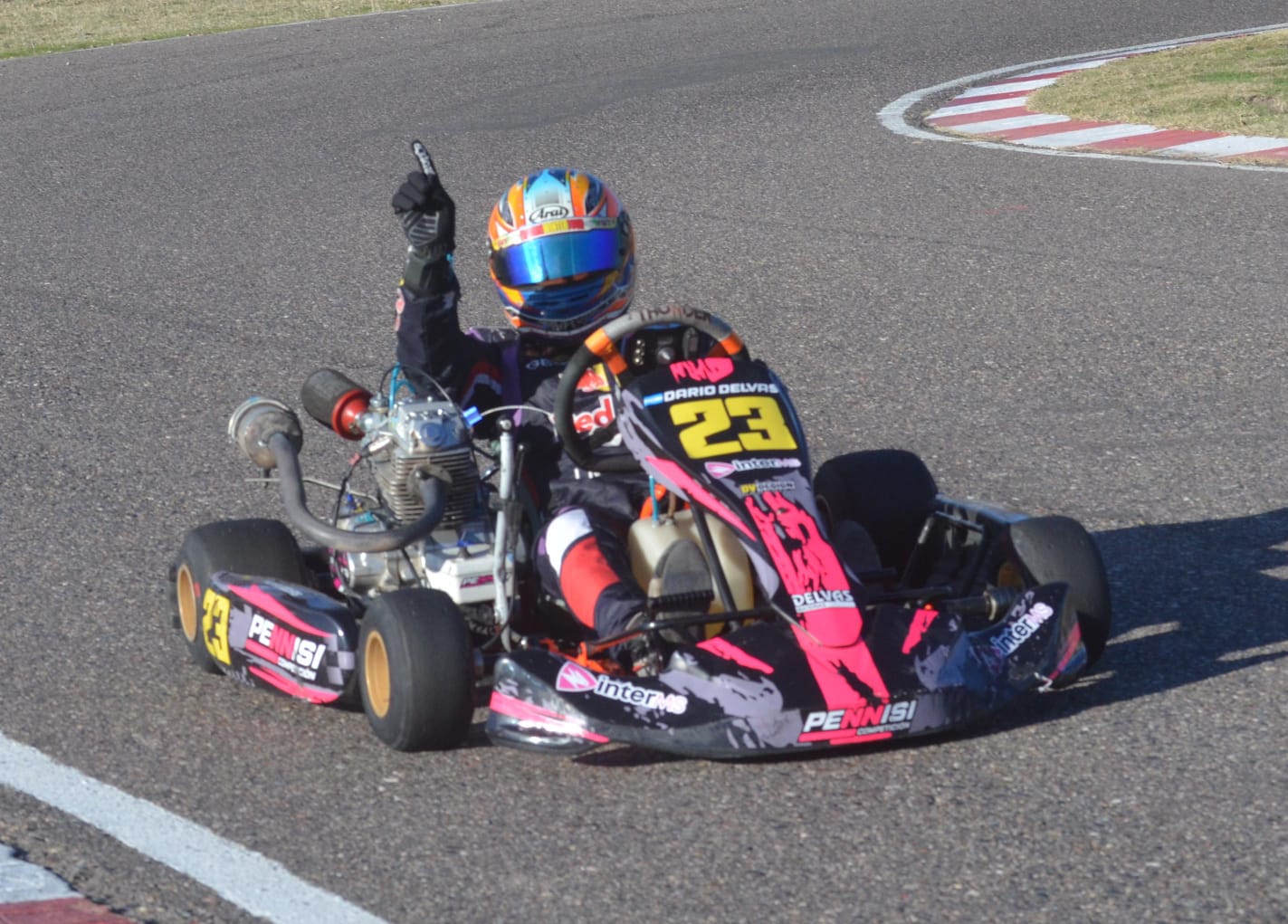 Darío Delvas se quedó con la cuarta fecha del Prokart. (Foto: Gentileza)