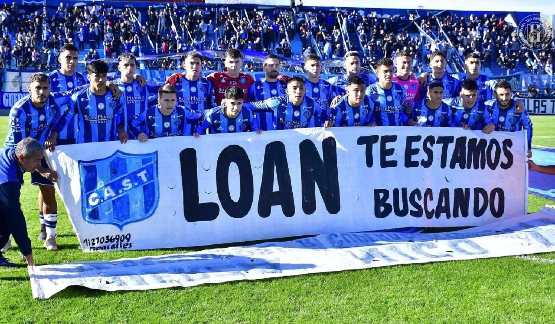 San Telmo exhibió un pasacalle para visibilizar el pedido de aparición de Loan. 