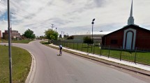 Imagen de Murió un ciclista tras ser atropellado por una camioneta en una rotonda en Viedma