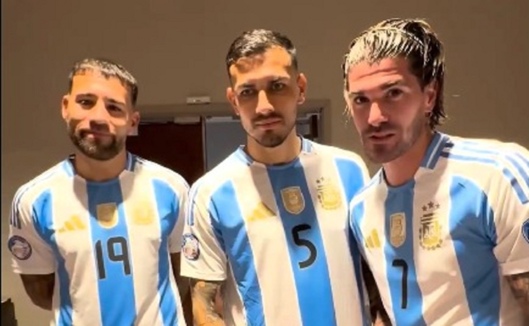 Los jugadores de la Selección Argentina respondieron una consigna de la Conmebol sobre tradiciones argentinas.