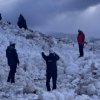 Imagen de Avalancha cerca de Junín de los Andes: cómo tratan de sacar la nieve para abrir el camino