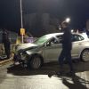 Imagen de Impresionante, chocó en Bariloche, huyó y provocó otro choque: dos personas con lesiones graves