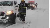 Imagen de Temporal de nieve en Neuquén: las zonas rurales del norte esperan una tregua del clima