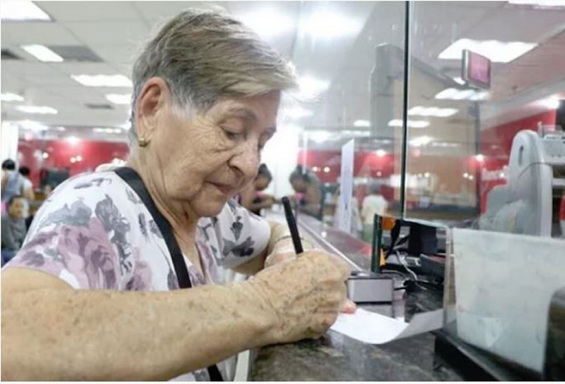 Las Pensiones No Contributivas (PNC) de ANSES pueden gestionarse durante julio 2024.-