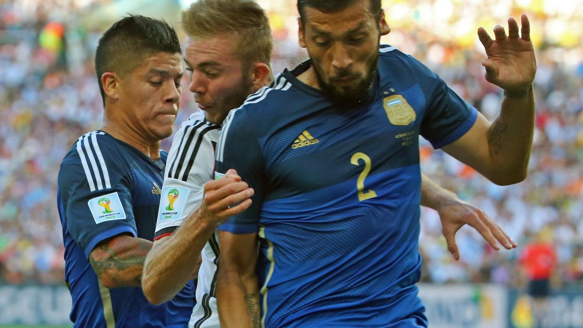 El jugador alemán Christoph Kraemer tuvo una conmoción cerebral en medio del partido con Argentina, en 2014.