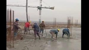 Avanza la obra en hospital Norpatagónico de Neuquén: «Estamos llenando con 40 camiones de cemento»