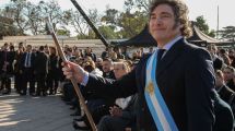 Imagen de Video: Javier Milei convocó este Día de la Bandera a firmar el Pacto de Mayo el 9 de julio: «Dar vuelta la página de nuestra historia»