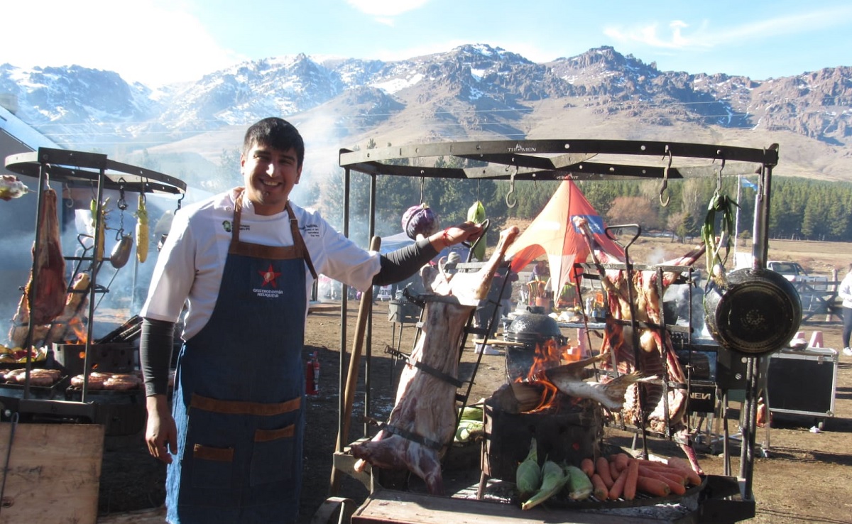 El chef "Chapa" Sepúlveda participará con degustaciones de platos con chivito.