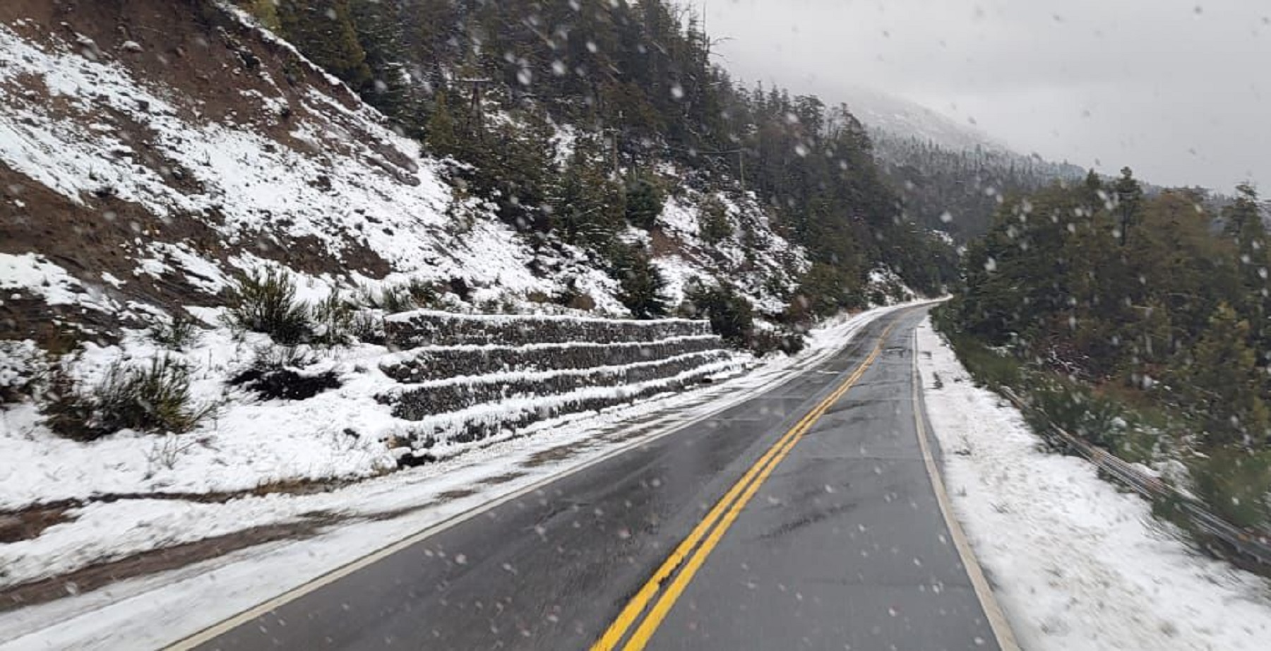 Vacaciones de invierno 2024 en la cordillera de Neuquén: cómo viajar por las rutas con nieve.