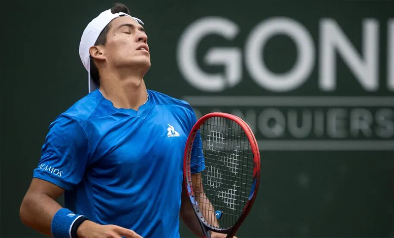 Sebastián Báez quedó eliminado de Eastbourne.