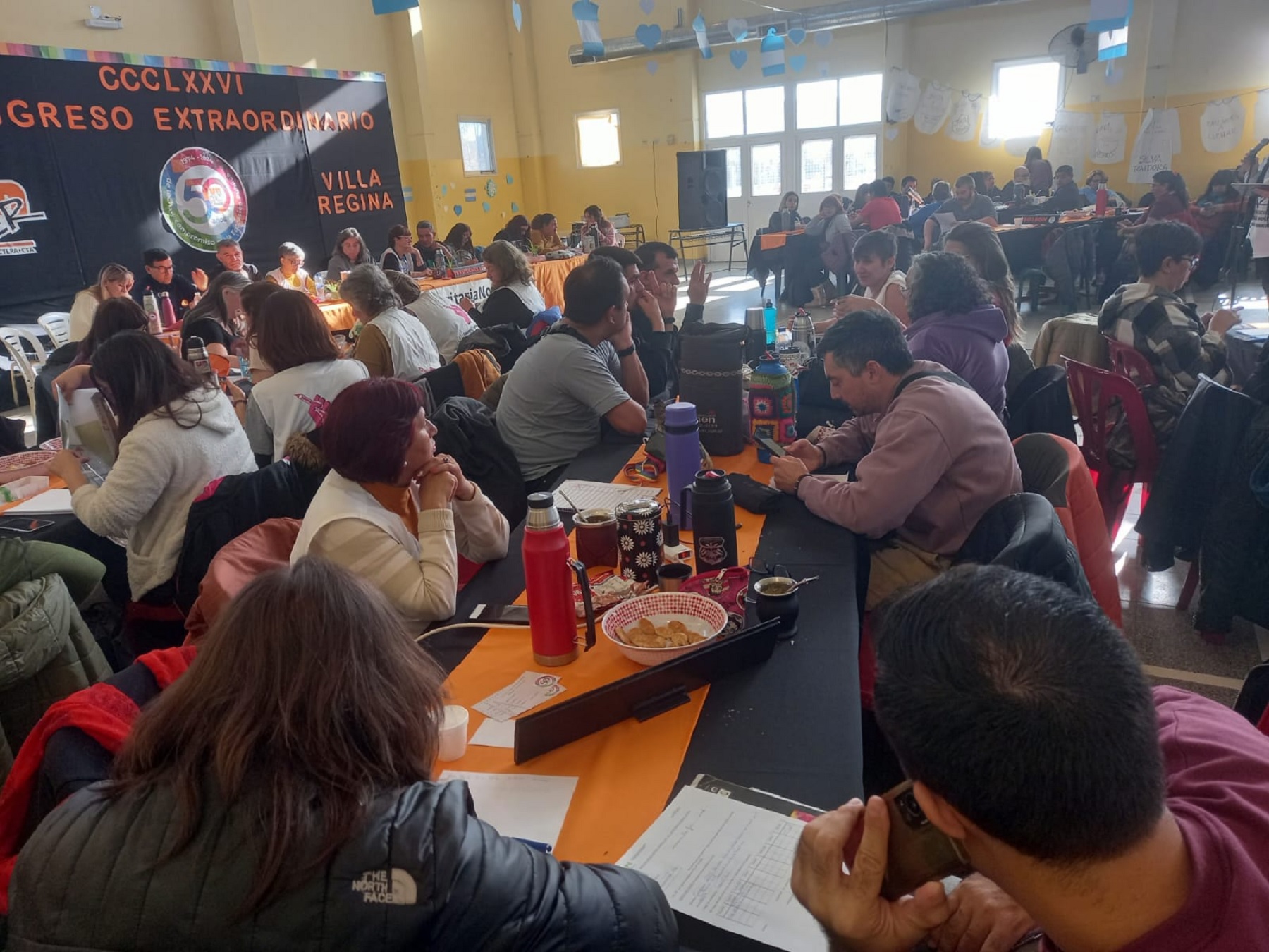 La Unter reúne a su Congreso Extraordinario en la Escuela 370 de Villa Regina. Foto: Gentileza