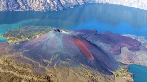 Alerta amarilla para el volcán Puyehue: por qué se reunieron las autoridades de Neuquén y Río Negro