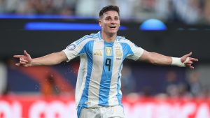 La araña que pica: Julián Álvarez y otro gol en semifinales como en el Mundial de Qatar