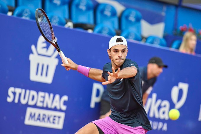 Cerúndolo venció a Sonego y está en semifinales del ATP de Umag.