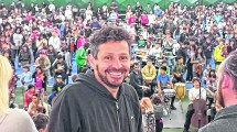 Imagen de Oscar Albrieu Roca, el percusionista de Regina que dirige la música que le cambia la vida a muchos chicos