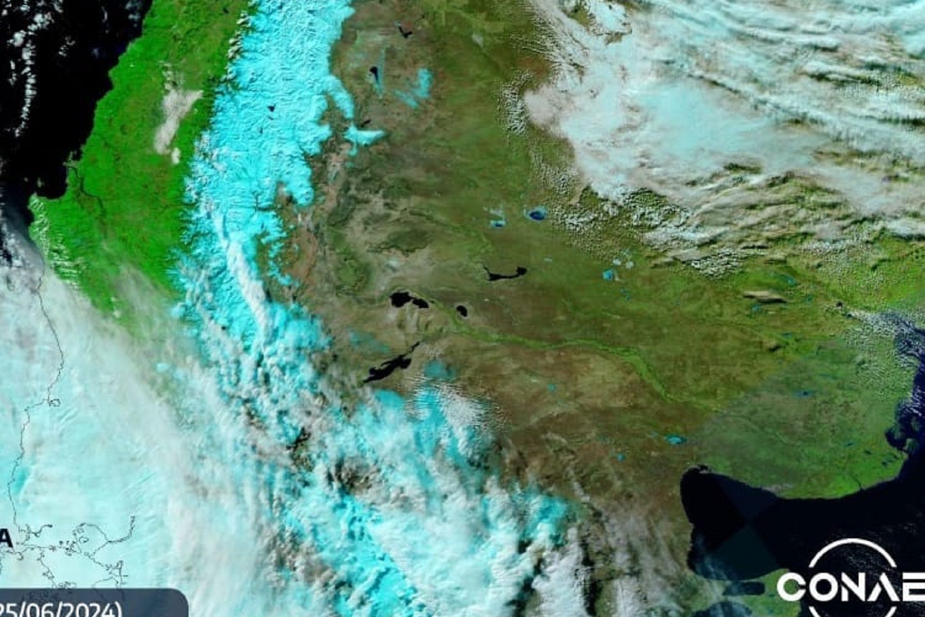 Las increíbles imágenes satelitales de la nieve en Patagonia que impactaron a las redes. Crédito Conae