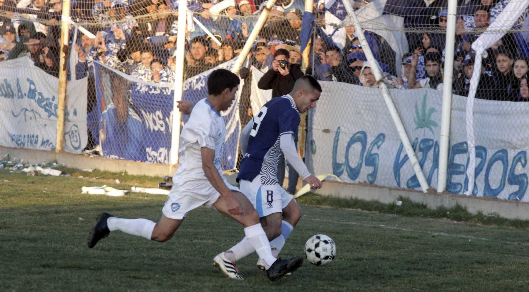 La Amistad fue el último campeón de la Confluencia. (Foto: Oscar Livera)