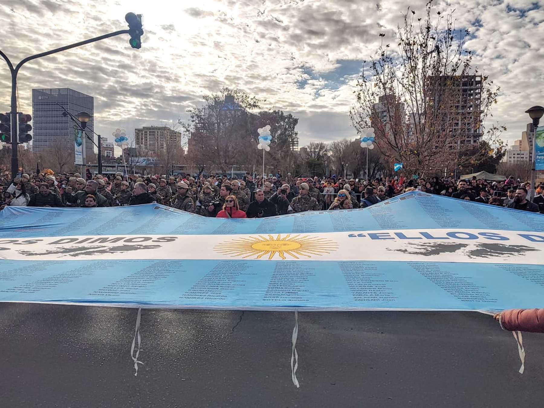 Desfile en Neuquén (Archivo Cecilia Maletti)